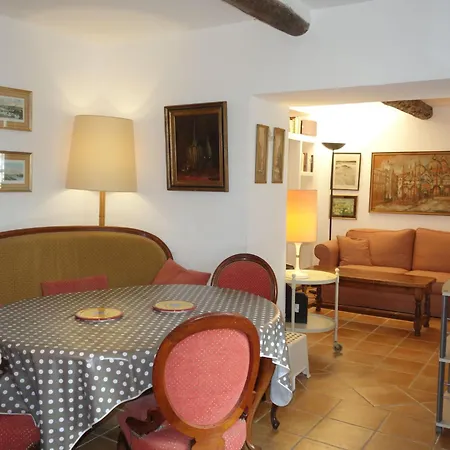 Holiday Le Mazet By Interhome Saint-Cyr-sur-Mer